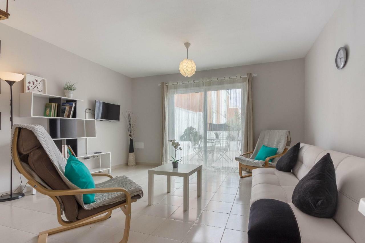 Beautiful 2-Bed Townhouse Near La Tejita Beach/El Medano! Exteriör bild